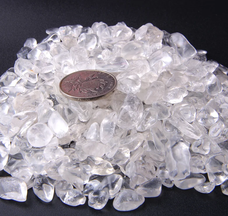 Naturalne kamienie mineralne do akwarium i dekoracji domu Jasnozielony