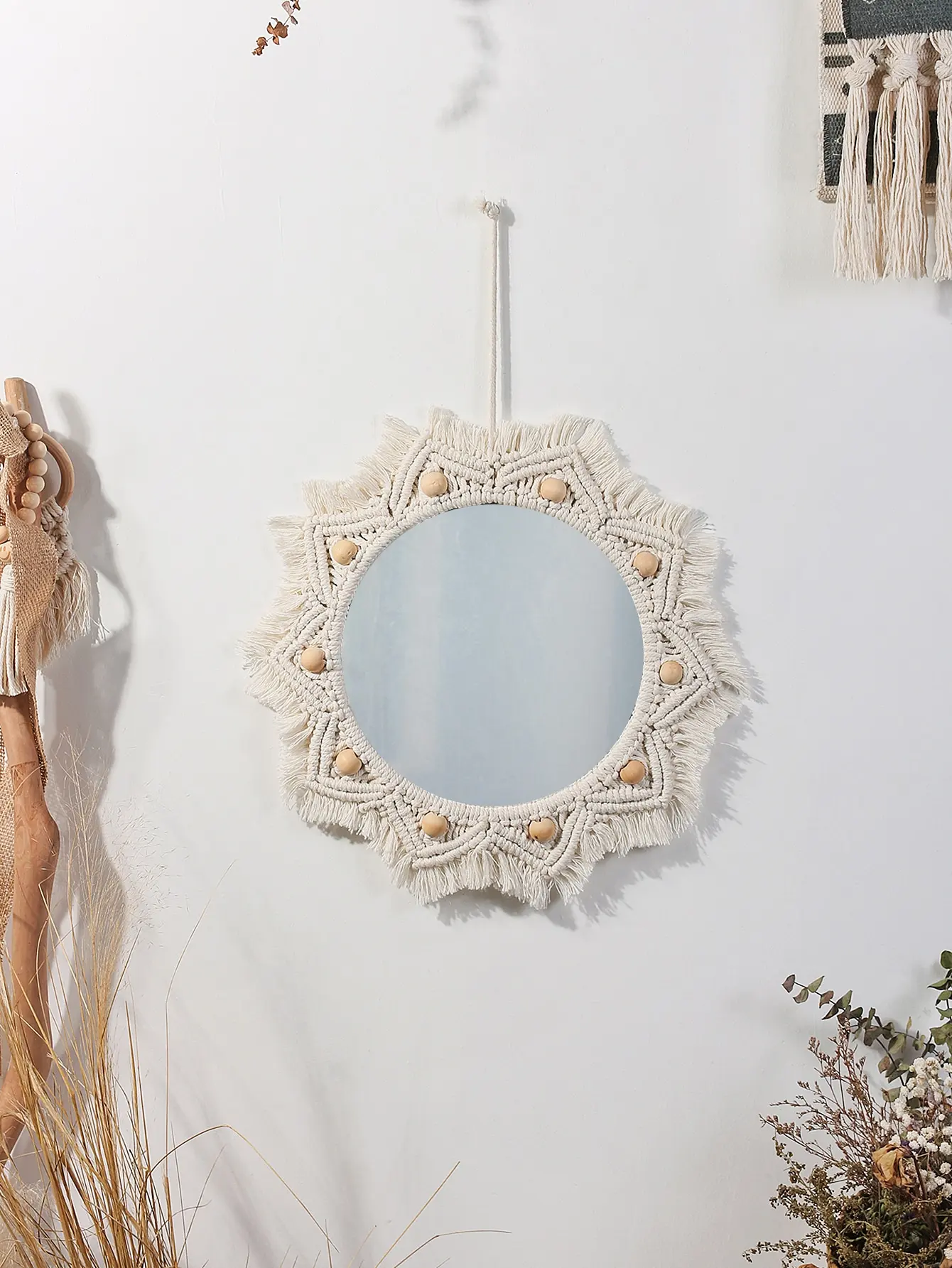 Okrągłe lusterko dekoracyjne boho z makramą na ścianę Szary
