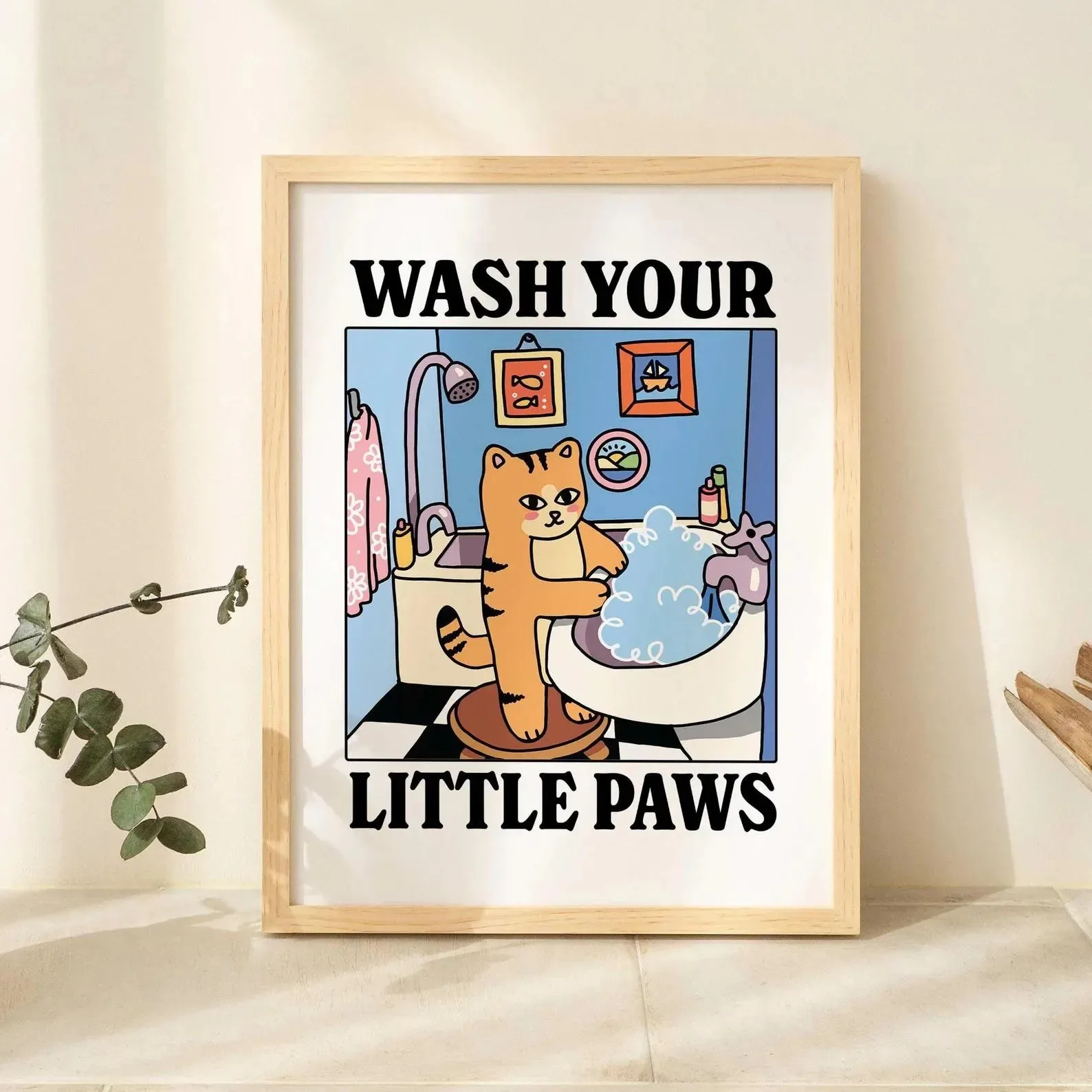 Plakat kawaii z kotem myjącym łapki — obraz na płótnie do łazienki i pokoju dziecięcego Burgundia