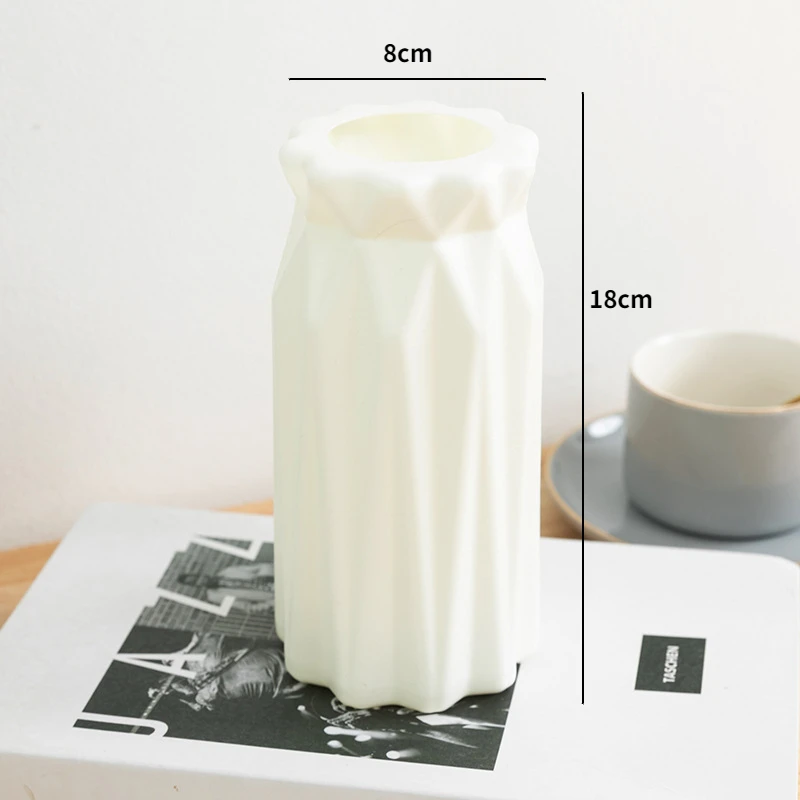 Plastikowy wazon skandynawski biały różowy niebieski do salonu styl boho Burgundia