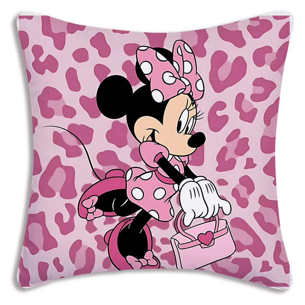 Pluszowe poszewki na poduszki z motywem Miki i Minnie Pc 209bdxml18a7