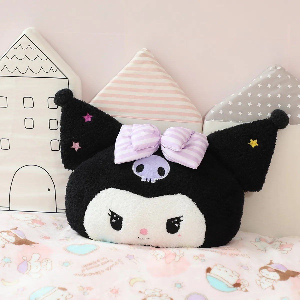 Poduszka pluszowa kot Kuromi My Melody Czarny