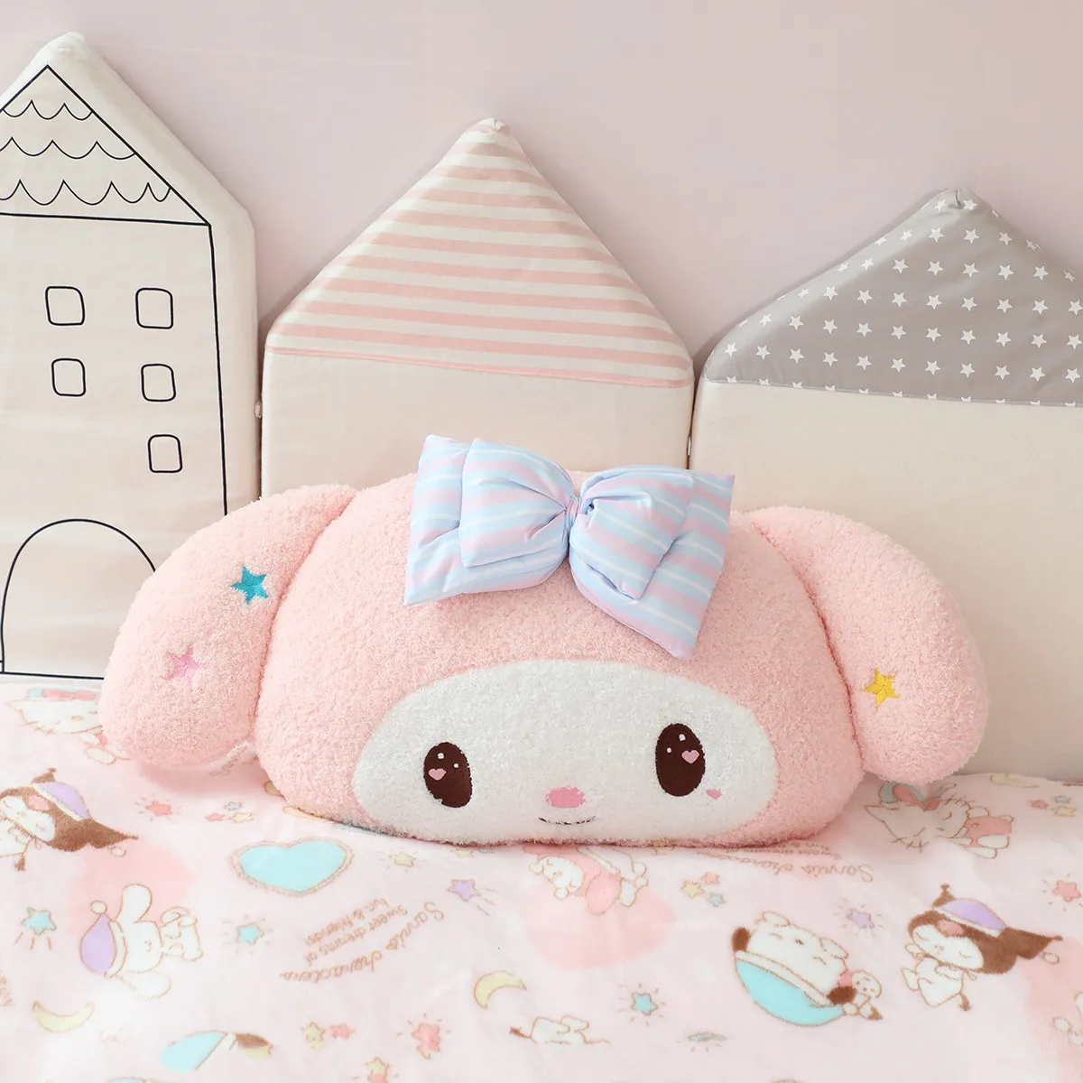 Poduszka pluszowa kot Kuromi My Melody Różowy