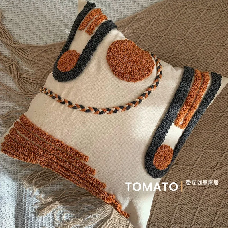 Poszewka boho haftowana z frędzlami długa 30x50 cm Zielony