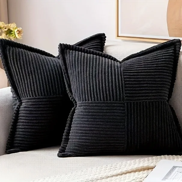 Poszewka na poduszkę boho świąteczna sztruksowa — paski sofa 45x45 cm Czarny