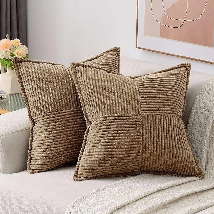 Poszewka na poduszkę boho świąteczna sztruksowa — paski sofa 45x45 cm Jasny brąz