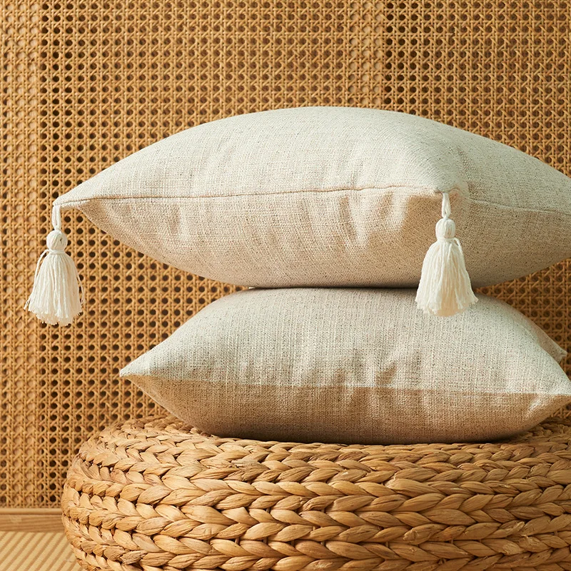 Poszewka lniano-bawełniana khaki z frędzlami rustykalna Biały