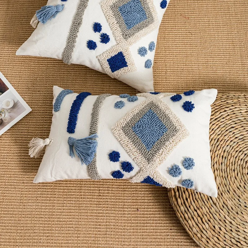 Poszewka tufted ręcznie robiona z frędzlami etno boho Kolba