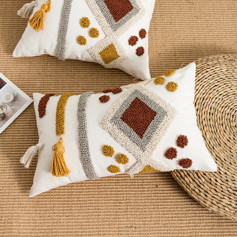 Poszewka tufted ręcznie robiona z frędzlami etno boho Zielony