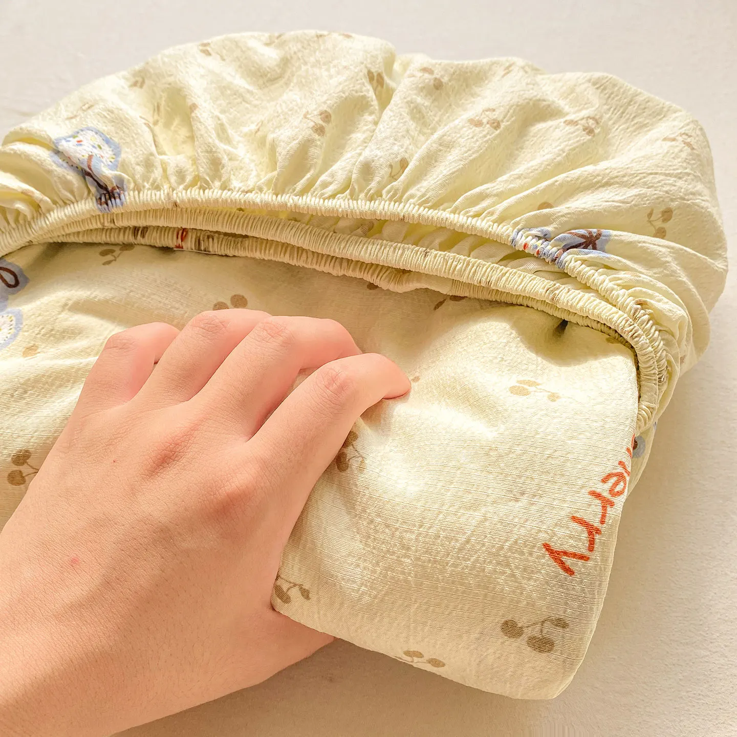 Prześcieradło z gumką bawełna prana na materac do 250x250 cm Jasnożółty