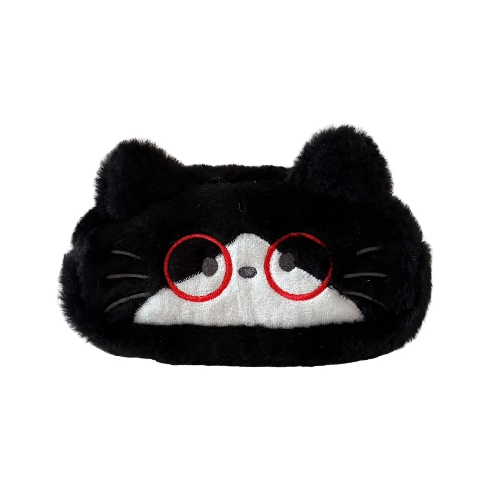 Puszysty piórnik z kotem - pojemne etui dla dzieci Biały
