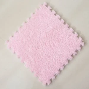 Puzzle dywan piankowy dla dzieci 30x30 cm — zestaw miękkich kafelków Różowy