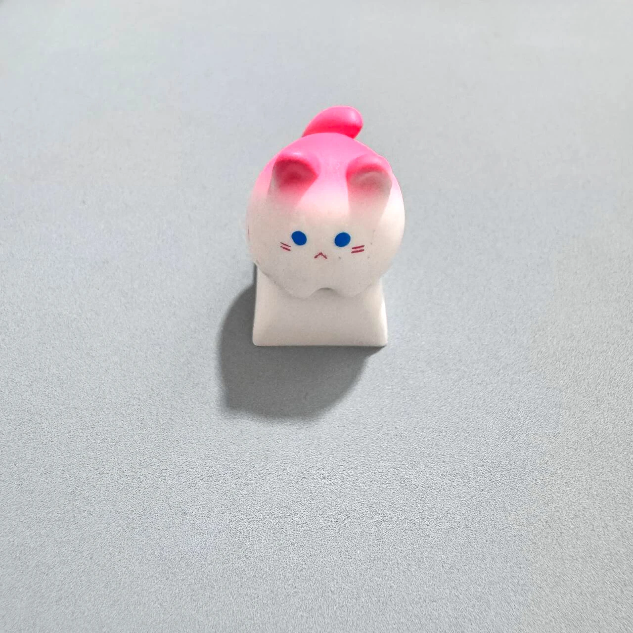 Różowe nasadki na klawisze z kotem, artisan keycaps Brązowy