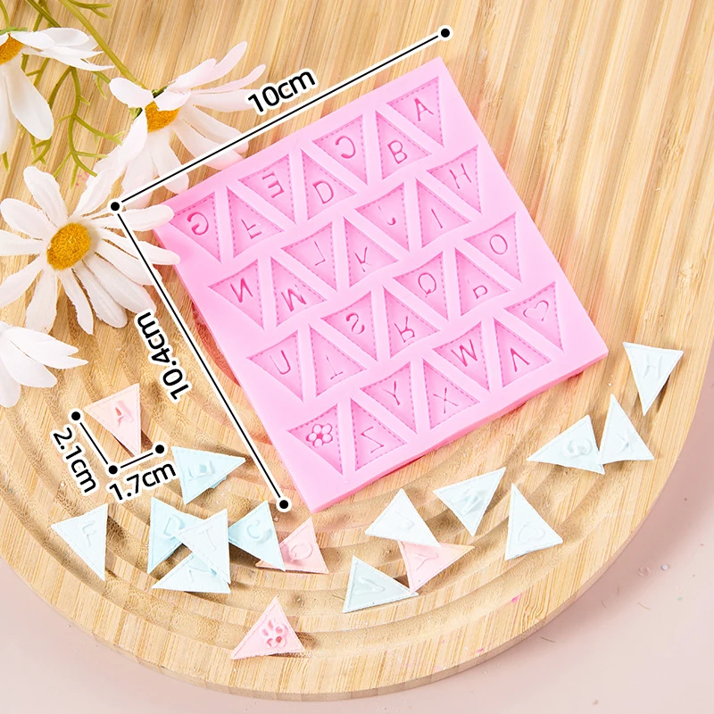 Silikonowe formy z literami i cyframi do pieczenia E