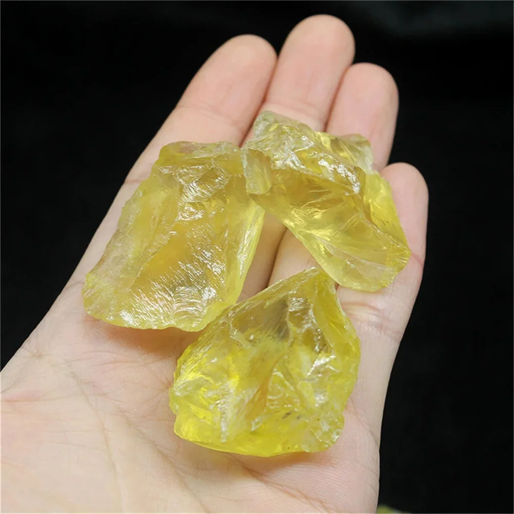 Surowy kryształ kwarcu - okaz mineralny Brązowy