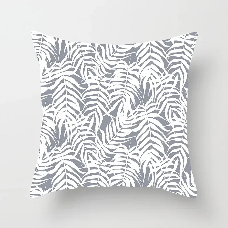 Szara poszewka na poduszkę z geometrycznym wzorem 45x45 cm Fioletowy