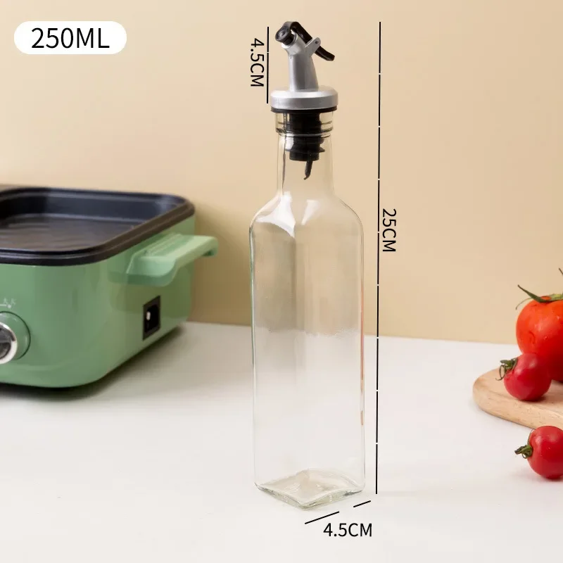 Szklana butelka z dozownikiem na oliwę i ocet 250ml