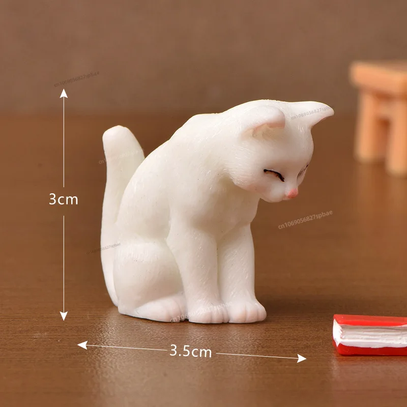 Żywiczna figurka kota – miniaturowa ozdoba do bajkowego ogrodu Czekolada